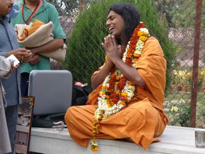 2006 Varanasi Yatra 822 CMP WM.jpg