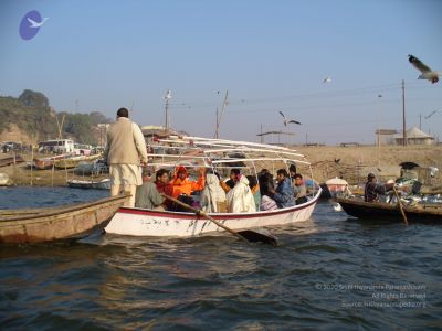 2006 Varanasi Yatra 863 CMP WM.jpg