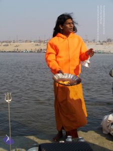 2006 Varanasi Yatra 926 CMP WM.jpg