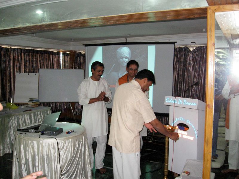 File:2006 businessdevelopmentworkshopHydAshram26Dec2006 007.jpg