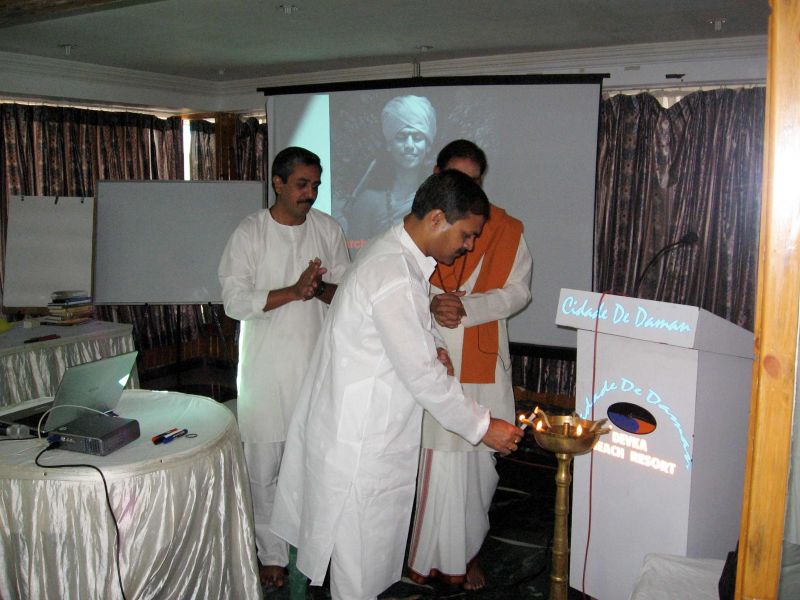 File:2006 businessdevelopmentworkshopHydAshram26Dec2006 008.jpg