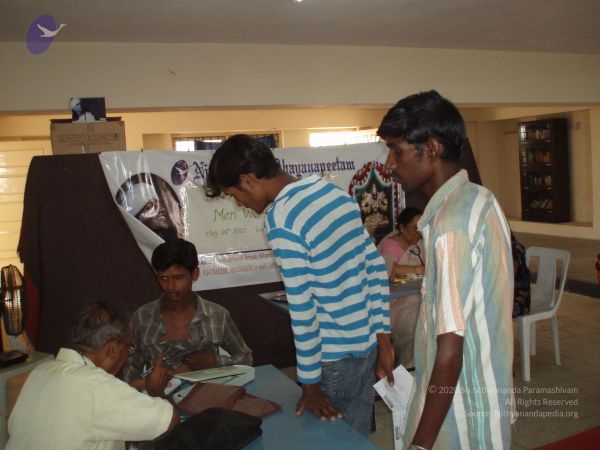 20070506 Photo 1023 1Nalb6NKTr5JBqtVGzHvbSSSc LQ-eDeZ.JPG