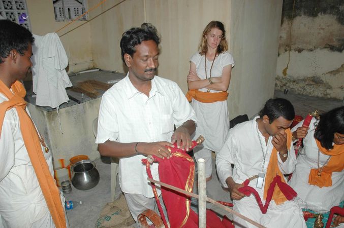 20070509 NUCourses Traditional Udal Kattumurthi 6572.jpg