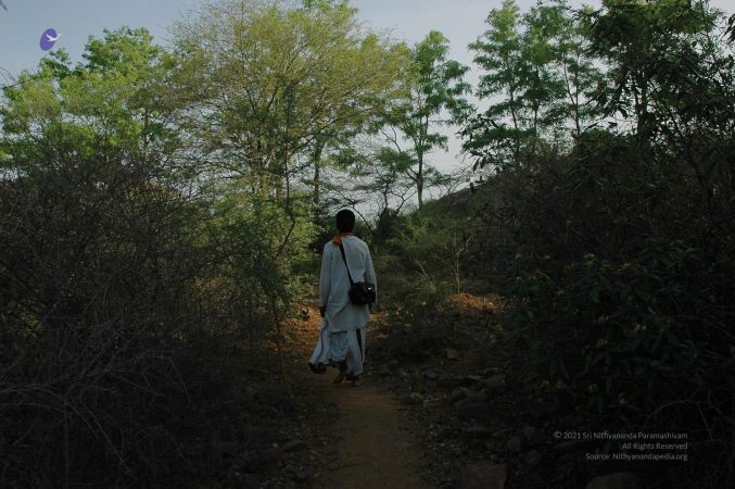 20070509 NUCourses Traditional Udal Kattumurthi 6737.jpg