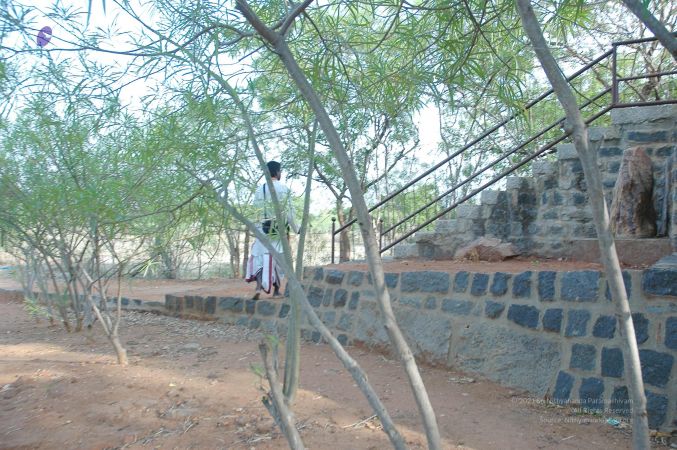 20070509 NUCourses Traditional Udal Kattumurthi 6760.jpg