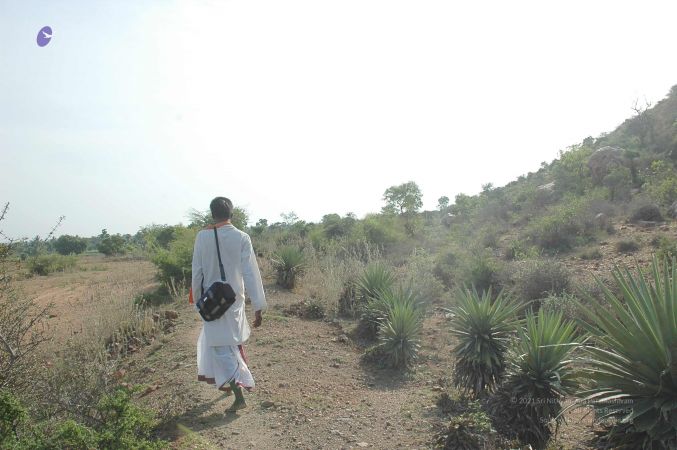 20070509 NUCourses Traditional Udal Kattumurthi 6834.jpg