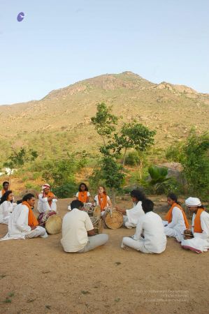 20070509 NUCourses Traditional Udal Kattumurthi 7435.jpg