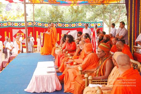 20070809 Photo 144 1GBjJ4xHvigbn4tNv-tahQY4RzEfloVaJ.jpg