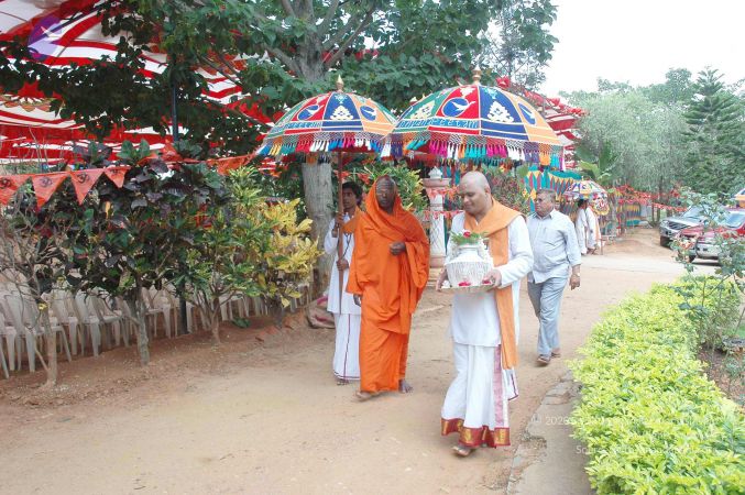 20070809 Photo 23 1-x89FqrkUFLsL1EW4ECgp9AAufnRy I2.jpg