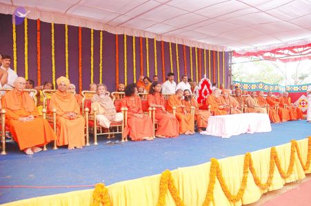 20070809 Photo 2 1lZHp4-CdhQjQ715HnWqbuTj04AxwXlHx.jpg