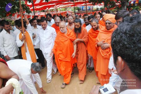 20070809 Photo 376 17ATaj1R4J6iUPVm0Ofy2VuiMf1EvCMkd.jpg