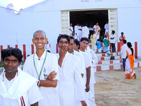 20070826 Photo 69 13ArJijEfq4dwrUz7vc57lY4H92OQX1di.jpg