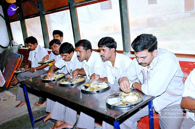 20070831 Photo 202 1Ee-RdTDycVGb193EXYGrv1PAjaxK4fpV.jpg