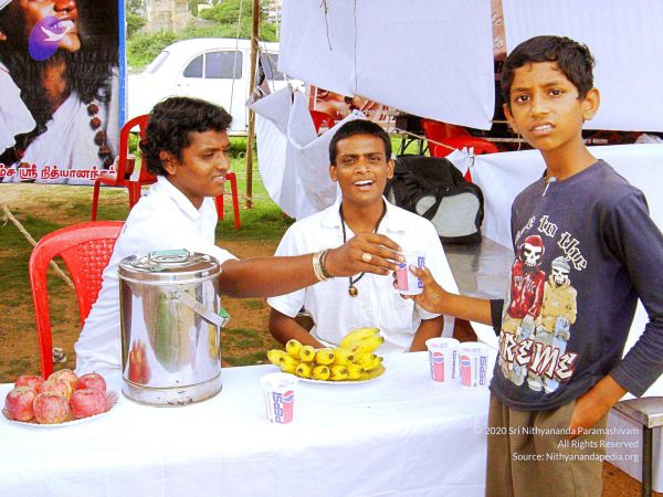 20070903 Photo 300 1TXdWFqpBQyPVRgnvcl00e57G79E7JbvC.jpg