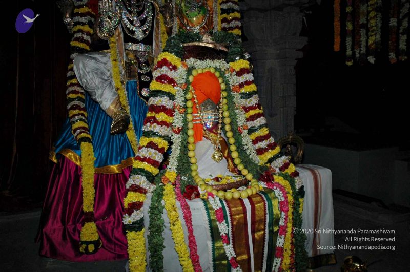 File:20071223 darshan 0143 CMP WM.jpg