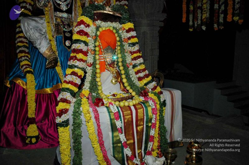 File:20071223 darshan 0144 CMP WM.jpg