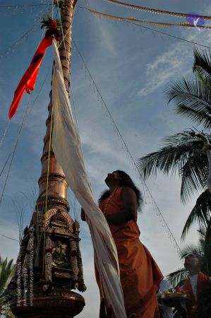 20071223 flaghoist 7574 CMP WM.jpg