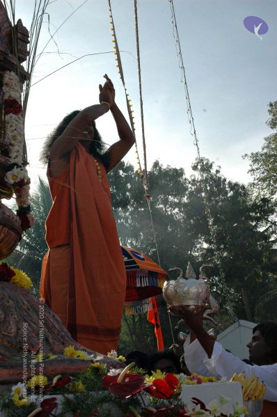 File:20071223 flaghoist 7610 CMP WM.jpg