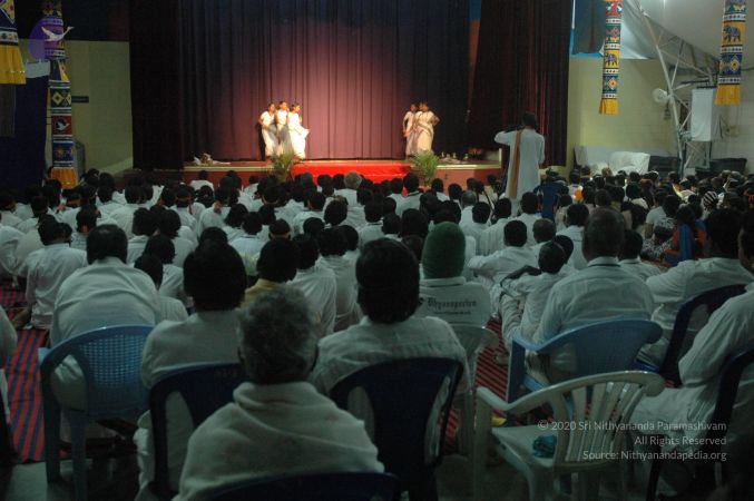 20071225 Photo 1225 1B75qlAm6vef1JKVGlyvJbhFeBb2Q9YXr.JPG