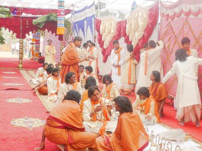 20080101 more-padapuja 070704.jpg