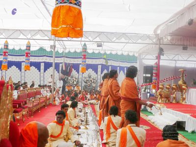 20080101 more-padapuja 070845.jpg