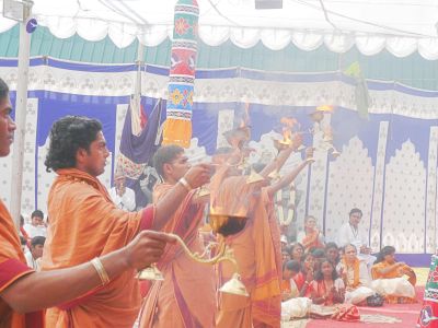 20080101 more-padapuja 070950.jpg