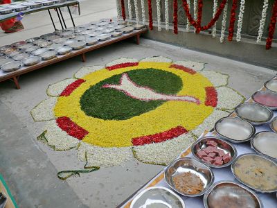 20080101 more-procession-temple 070480.jpg