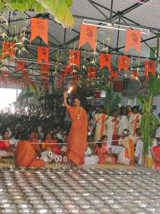 20080101 more-procession-temple 070484.jpg