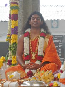 20080101 more-procession-temple 070503.jpg