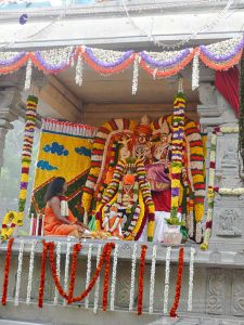 20080101 more-procession-temple 070534.jpg