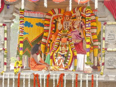 20080101 more-procession-temple 070574.jpg