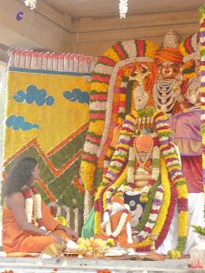 20080101 more-procession-temple 070578.jpg