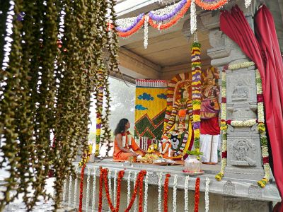 20080101 more-procession-temple 070588.jpg