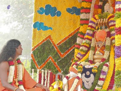 20080101 more-procession-temple 070606.jpg