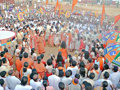 20080101 more procession 070149.jpg