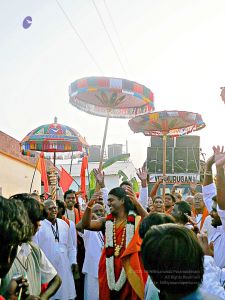 20080101 more procession 070225.jpg