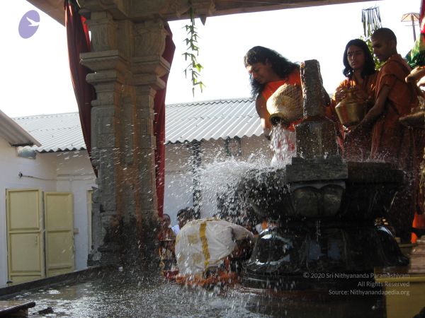 20080117 purnabhishekam 2093 CMP WM.jpg