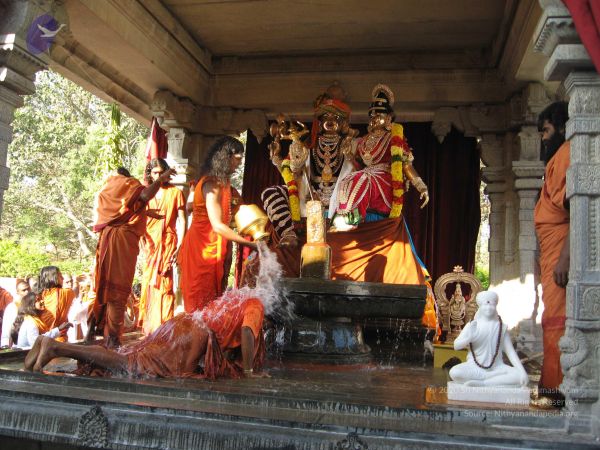 20080117 purnabhishekam 2130 CMP WM.jpg