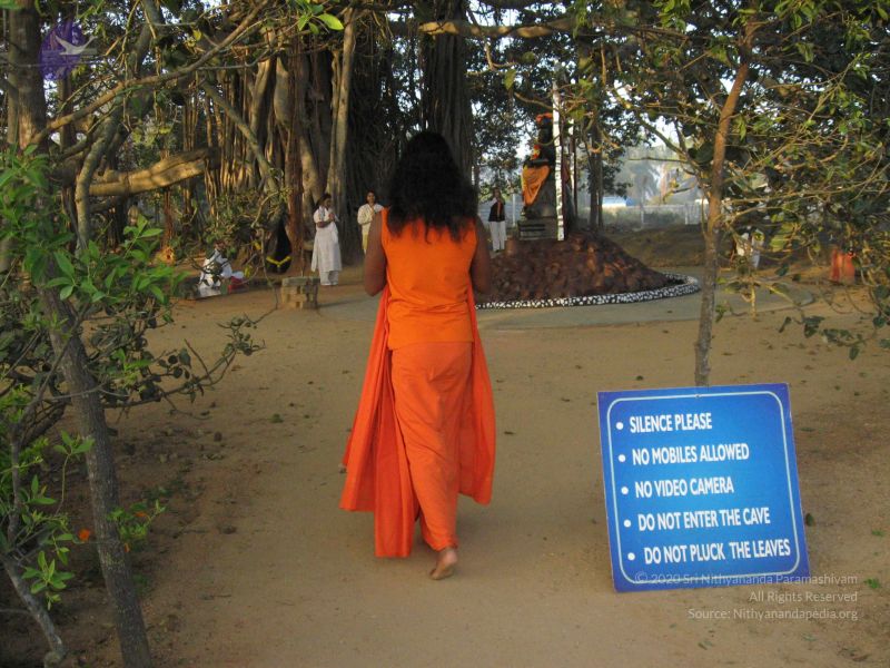 File:20080117 purnabhishekam 3887 CMP WM.jpg