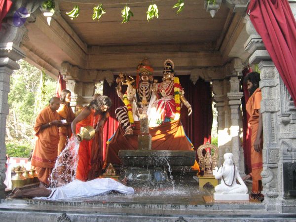 20080117 purnabhishekam 3976 CMP WM.jpg