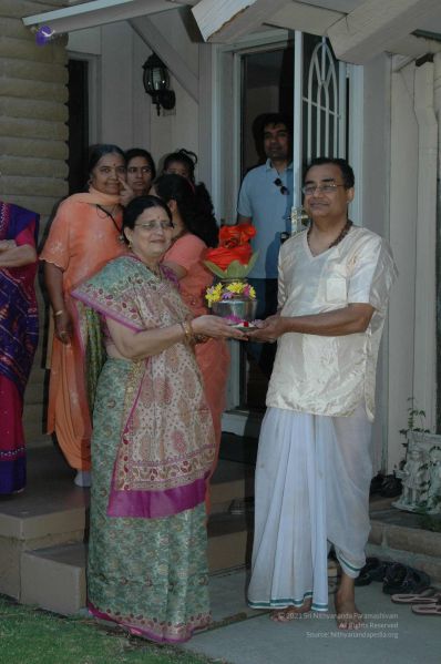 File:20080503 HomeDarshan 0513.jpg