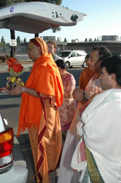 File:20080503 HomeDarshan 0526.jpg