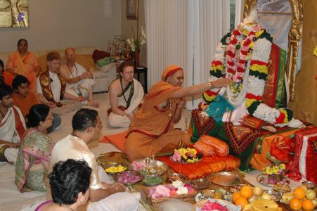 20080503 HomeDarshan 0593.jpg