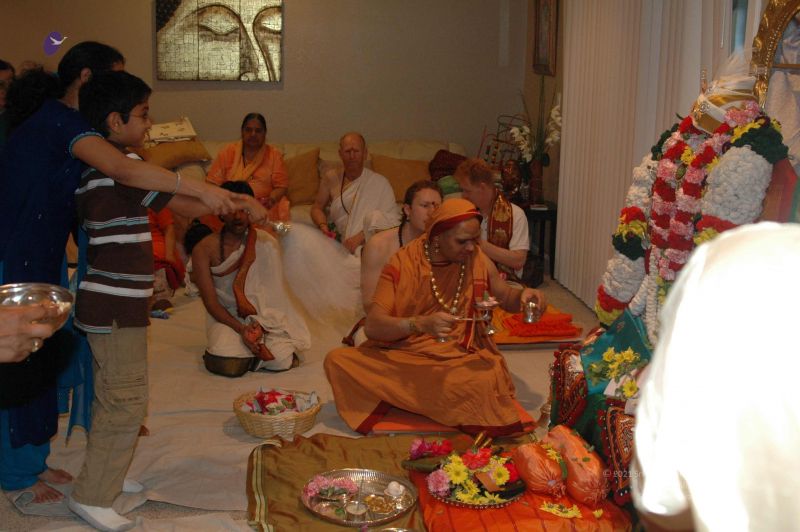 File:20080503 HomeDarshan 0606.jpg