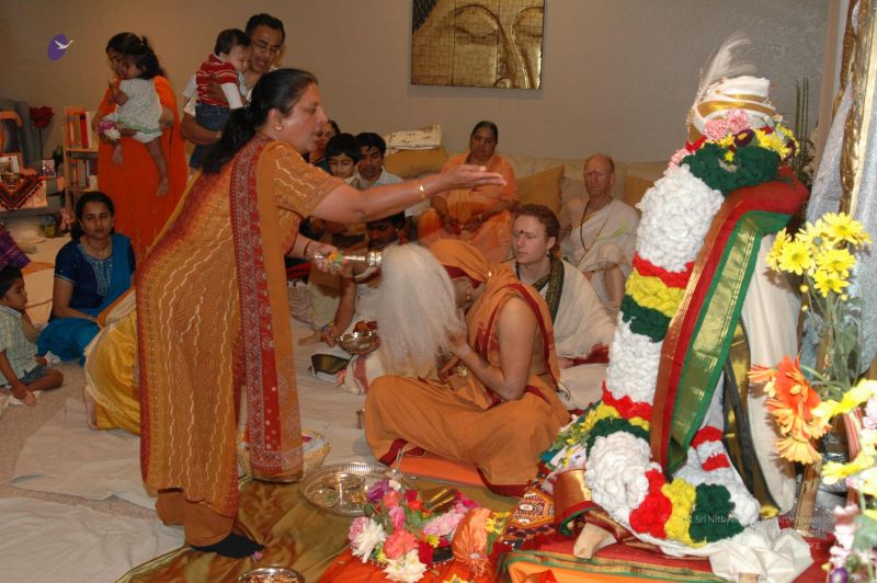 File:20080503 HomeDarshan 0627.jpg