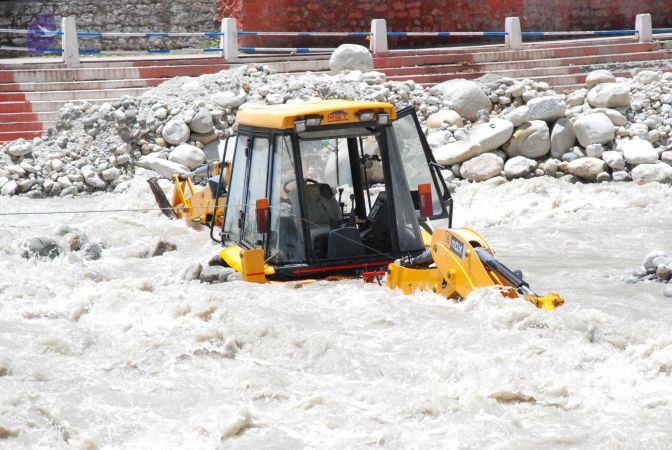 20080702 Photo 1028 1yvrlKZfqIw2cnDr2t4QQPrkLySgPFPqj.JPG