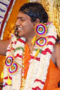 20080717 darshan 0664 CMP WM.jpg