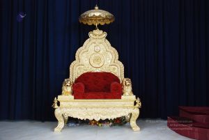 20081120 throne 0907.jpg