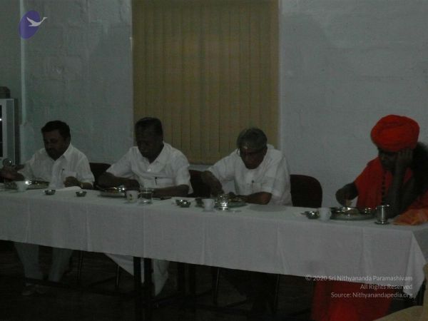 20081230 Photo 2924 1uAkurUlZlCAIWIqdCkjb1L8KCAtxL1FV.JPG