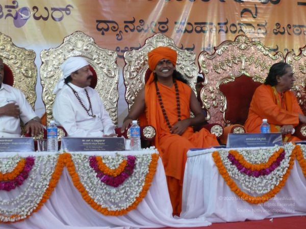 20081230 Photo 3360 1Sl8egJgz9-UJpYfB5G0Gvn8QRQaNUkdT.JPG